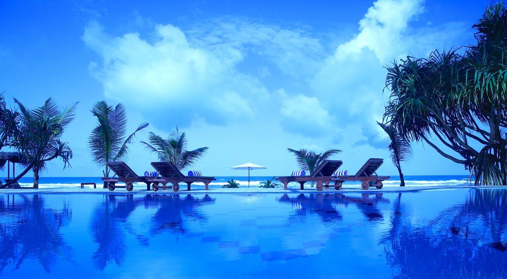 Whispering Palms Hotel Bentota Buitenkant foto